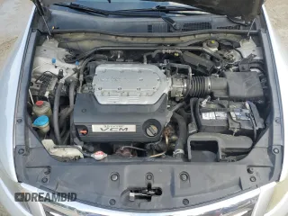 2011 Honda Accord EX-L with VIN 1HGCP3F89BA000682, listed as a Copart auction lot 61392095 with 191,690 mi miles and Clean title. Bid and sale history available at DreamBid. Image 11.