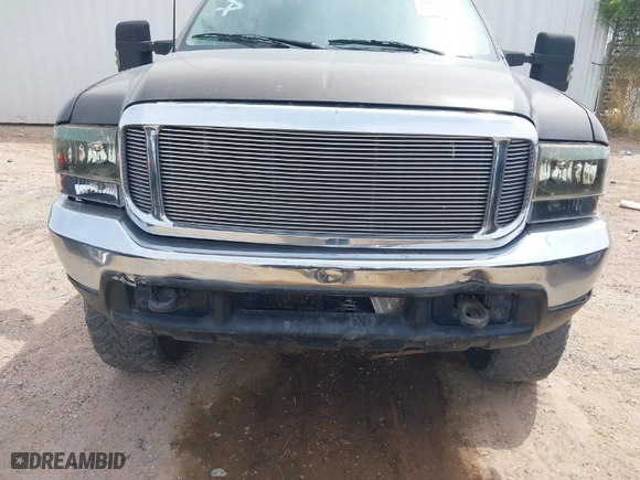 2000 Ford Super Duty F-350 SRW XL with VIN 1FTSX31FXYEB52620, listed as a IAAI auction lot 41944992 with 213,712 mi miles. Bid and sale history available at carsss.com. Image 6.