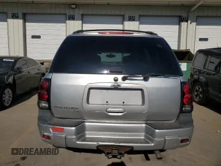 2005 Chevrolet TrailBlazer LS with VIN 1GNDT13S752302481, listed as a Copart auction lot 42891074 with Not Provided miles and Salvage Title. Bid and sale history available at DreamBid. Image 6.