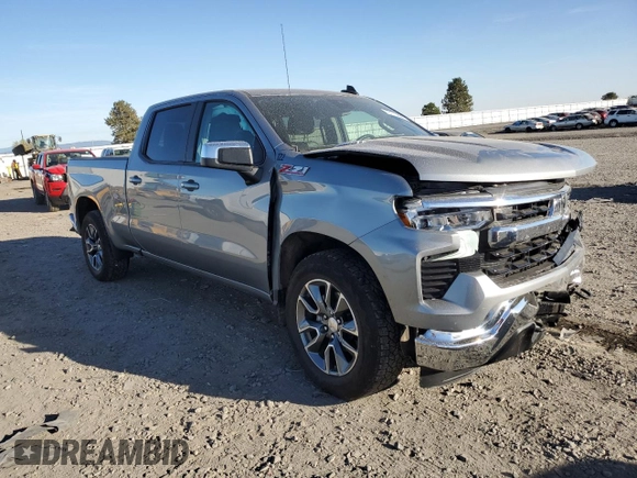 2024 Chevrolet Silverado 1500 LT with VIN 1GCUDDE87RZ136727, listed as a Copart auction lot 73170994 with 31,505 mi miles and Salvage Title. Bid and sale history available at carsss.com. Image 4.