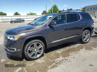 2017 GMC Acadia Denali z VIN 1GKKNXLS5HZ213876, wystawiony jako Copart lot #56966785 z przebiegiem 59 562 mil mil oraz Czysty tytuł • Clean title. Historia ofert i sprzedaży dostępna na DreamBid. Obrazek 1.