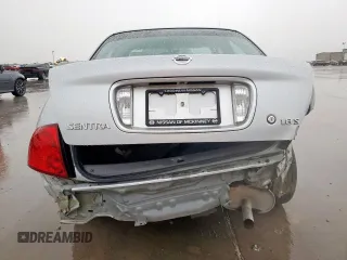 2005 Nissan Sentra S z VIN 3N1CB51D55L583930, wystawiony jako Copart lot #60060125 z przebiegiem 141 147 mil mil oraz Czysty tytuł • Clean title. Historia ofert i sprzedaży dostępna na DreamBid. Obrazek 6.