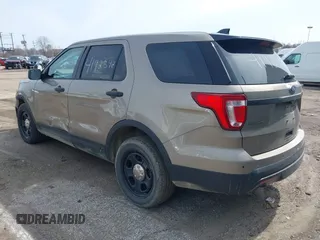 2017 Ford Police Interceptor Utility with VIN 1FM5K8AR5HGA44070, listed as a IAAI auction lot 41923462 with 146,676 mi miles and . Bid and sale history available at DreamBid. Image 3.