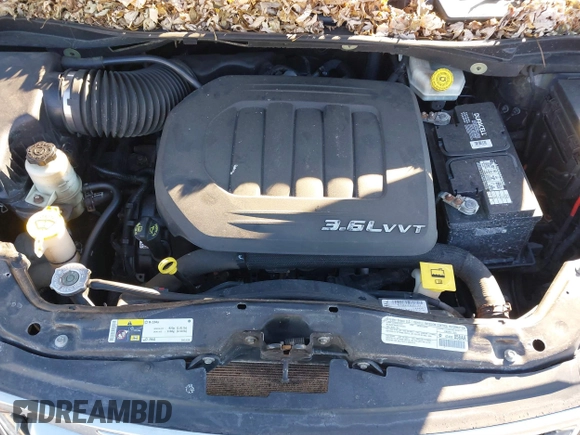 2014 Chrysler Town & Country Limited with VIN 2C4RC1GGXER176316, listed as a IAAI auction lot 41423119 with 150,109 mi miles and . Bid and sale history available at DreamBid. Image 10.