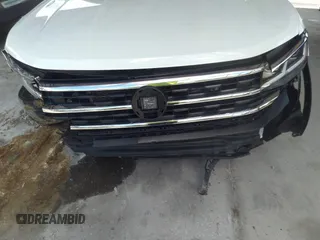 2022 Volkswagen Atlas SE z VIN 1V2WR2CA6NC544975, wystawiony jako IAAI lot #39643571 z przebiegiem 42 210 mil mil oraz . Historia ofert i sprzedaży dostępna na DreamBid. Obrazek 17.