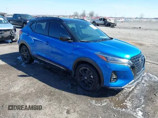 2021 Nissan Kicks SR with VIN 3N1CP5DV3ML561218, listed as a IAAI auction lot 41691829 with 99,361 mi miles. Bid and sale history available at carsss.com. Image 1.
