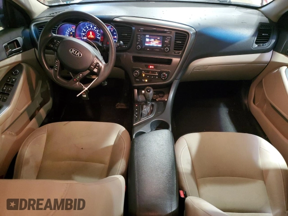 2013 Kia Optima LX z VIN 5XXGM4A75DG159462, wystawiony jako Copart lot #56678015 z przebiegiem 133 434 mil mil oraz Szkoda całkowita • Salvage title. Historia ofert i sprzedaży dostępna na DreamBid. Obrazek 8.