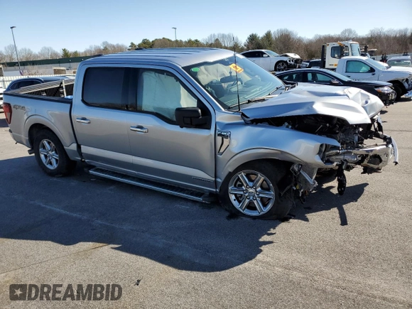 2024 Ford F-150 XLT with VIN 1FTFW3LD0RFA89460, listed as a Copart auction lot 49730405 with 0 mi miles and Salvage Title. Bid and sale history available at carsss.com. Image 4.