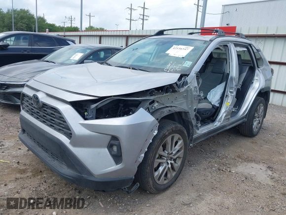 2024 Toyota RAV4 XLE Premium with VIN 2T3C1RFV2RC263246, listed as a IAAI auction lot 42156347 with 23,456 mi miles and . Bid and sale history available at DreamBid. Image 18.