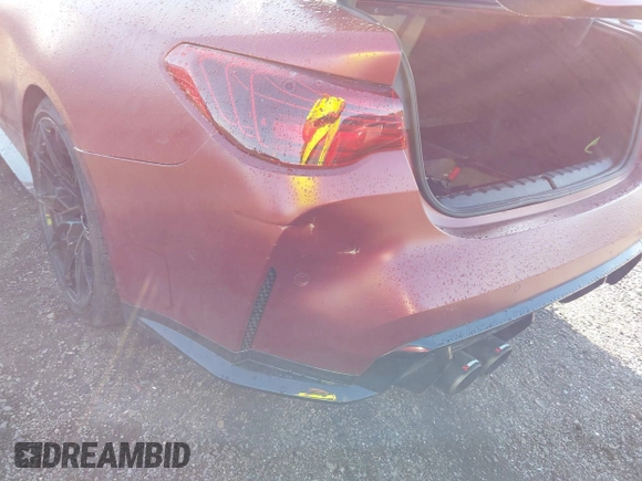 2025 BMW M4 Competition xDrive с VIN WBS33HK05SCT17492, выставлен на аукционе IAAI как лот 42132837 с пробегом 1 370 миль миль и . История ставок и продаж доступна на DreamBid. Изображение 19.