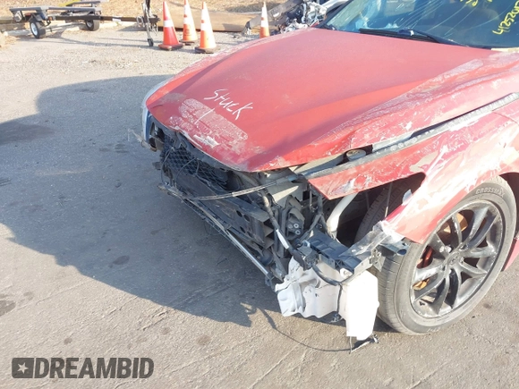 2015 Infiniti Q50 Premium with VIN JN1BV7AR1FM410942, listed as a IAAI auction lot 41252017 with 68,055 mi miles and . Bid and sale history available at DreamBid. Image 6.