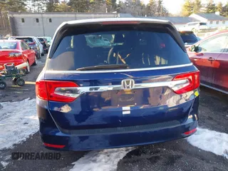 2018 Honda Odyssey LX with VIN 5FNRL6H27JB019591, listed as a IAAI auction lot 41476327 with 117,870 mi miles. Bid and sale history available at carsss.com. Image 16.