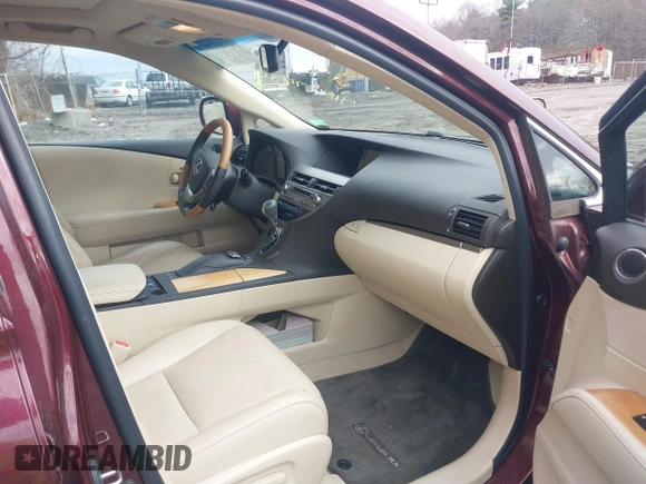 2015 Lexus RX 450h with VIN 2T2BC1BA0FC009674, listed as a IAAI auction lot 41847934 with 99,100 mi miles and . Bid and sale history available at DreamBid. Image 5.