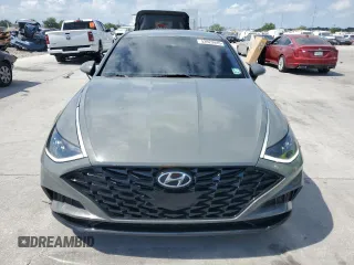 2020 Hyundai Sonata SEL z VIN 5NPEL4JA6LH010969, wystawiony jako Copart lot #53923445 z przebiegiem 83 738 mil mil oraz Szkoda całkowita • Salvage title. Historia ofert i sprzedaży dostępna na DreamBid. Obrazek 5.