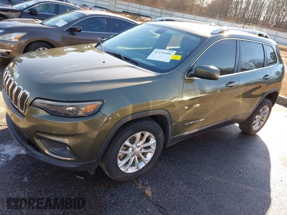 2019 Jeep Cherokee Latitude with VIN 1C4PJLCB3KD416517, listed as a IAAI auction lot 41275406 with 83,321 mi miles. Bid and sale history available at carsss.com. Image 2.