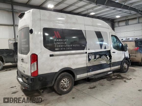 2022 Ford Transit with VIN 1FDAX9XG6NKA77311, listed as a Copart auction lot 45721065 with 94,100 mi miles and Salvage Title. Bid and sale history available at DreamBid. Image 3.