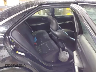 2017 Toyota Camry XLE z VIN 4T1BF1FK3HU438145, wystawiony jako IAAI lot #41928060 z przebiegiem 31 413 mil mil oraz . Historia ofert i sprzedaży dostępna na DreamBid. Obrazek 8.