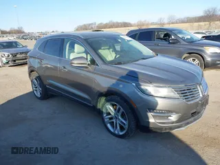 2016 Lincoln MKC Reserve with VIN 5LMCJ3D95GUJ07898, listed as a IAAI auction lot 41333942 with 150,000 mi miles and . Bid and sale history available at DreamBid. Image 1.