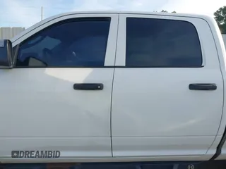 2015 Ram 2500 Tradesman with VIN 3C6UR5CL8FG664889, listed as a IAAI auction lot 42553170 with 169,910 mi miles and . Bid and sale history available at DreamBid. Image 14.