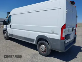 2018 Ram ProMaster Cargo z VIN 3C6URVHG3JE116329, wystawiony jako IAAI lot #42331735 z przebiegiem 161 377 mil mil oraz . Historia ofert i sprzedaży dostępna na DreamBid. Obrazek 3.