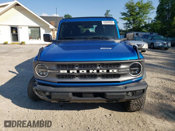 2021 Ford Bronco z VIN 1FMDE5BH2MLA73700, wystawiony jako Copart lot #63024595 z przebiegiem 63 174 mil mil oraz Szkoda całkowita • Salvage title. Historia ofert i sprzedaży dostępna na DreamBid. Obrazek 5.