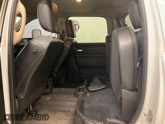 2019 Ram 2500 Tradesman with VIN 3C6UR5CL6KG598109, listed as a IAAI auction lot 42792700 with 167,668 mi miles and . Bid and sale history available at DreamBid. Image 18.
