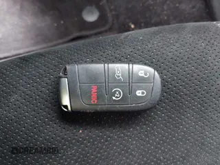 2018 Jeep Grand Cherokee Altitude z VIN 1C4RJEAG1JC344711, wystawiony jako IAAI lot #42293825 z przebiegiem 99 946 mil mil oraz . Historia ofert i sprzedaży dostępna na DreamBid. Obrazek 11.