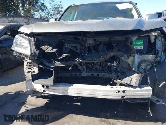 2017 Lexus LX with VIN JTJHY7AX2H4225800, listed as a IAAI auction lot 41878043 with 94,317 mi miles. Bid and sale history available at carsss.com. Image 6.