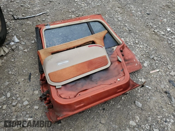 1995 Cadillac Fleetwood z VIN 1G6DW52P0SR700223, wystawiony jako Copart lot #64653214 z przebiegiem Nie podano mil oraz Szkody całkowita. Historia ofert i sprzedaży dostępna na DreamBid. Obrazek 12.