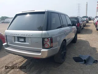 2012 Land Rover Range Rover HSE Lux with VIN SALMF1D42CA383885, listed as a IAAI auction lot 42495606 with 98,821 mi miles and . Bid and sale history available at DreamBid. Image 4.
