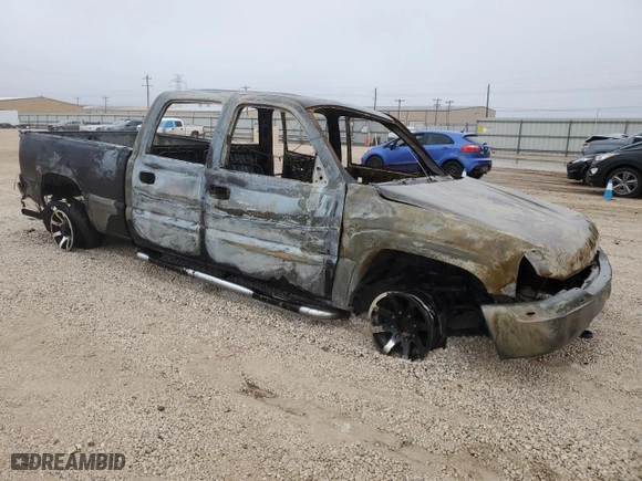 2002 GMC Sierra 1500HD SLE with VIN 1GTGC13U32F200333, listed as a Copart auction lot 44766165 with 0 mi miles and Non Repairable. Bid and sale history available at carsss.com. Image 4.