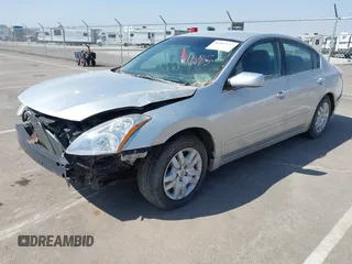 2010 Nissan Altima 2.5 SL with VIN 1N4AL2AP1AN429452, listed as a IAAI auction lot 41907135 with 1 mi miles. Bid and sale history available at carsss.com. Image 4.