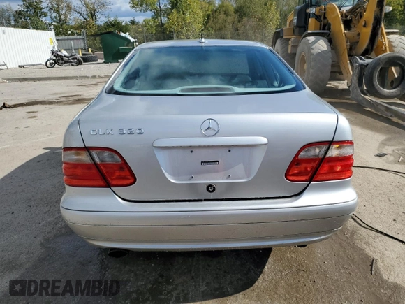 2000 Mercedes-Benz CLK 320/430 with VIN WDBLJ65G9YF132328, listed as a Copart auction lot 71779694 with 113,412 mi miles and Salvage Title. Bid and sale history available at DreamBid. Image 6.
