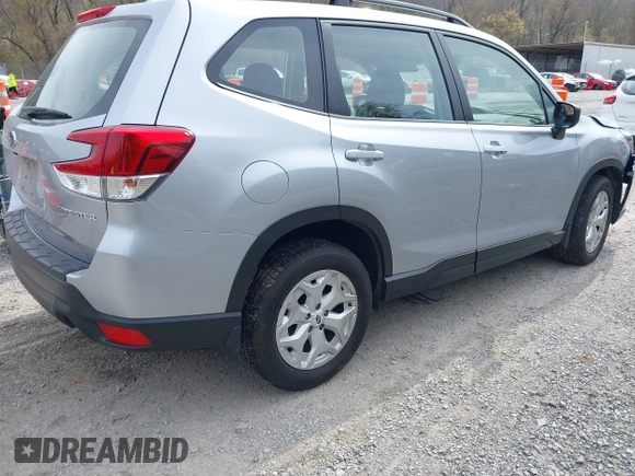 2019 Subaru Forester with VIN JF2SKACC9KH466823, listed as a IAAI auction lot 41948203 with 34,743 mi miles. Bid and sale history available at carsss.com. Image 4.