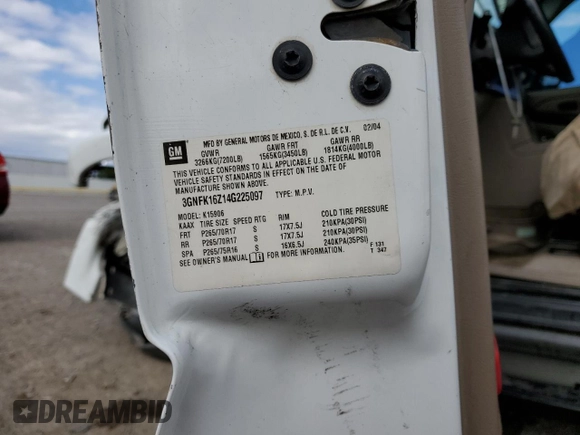 2004 Chevrolet Suburban Z71 with VIN 3GNFK16Z14G225097, listed as a Copart auction lot 55961695 with Not provided miles and Non repairable. Bid and sale history available at DreamBid. Image 12.