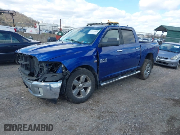 2015 Ram 1500 Big Horn z VIN 1C6RR7LT0FS595755, wystawiony jako IAAI lot #41990415 z przebiegiem 175 888 mil mil oraz . Historia ofert i sprzedaży dostępna na DreamBid. Obrazek 17.
