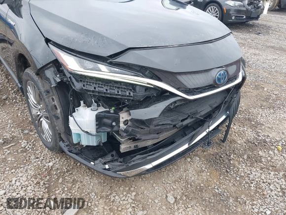 2021 Toyota Venza LE with VIN JTEAAAAH4MJ005080, listed as a IAAI auction lot 41856738 with 164,456 mi miles and . Bid and sale history available at DreamBid. Image 17.