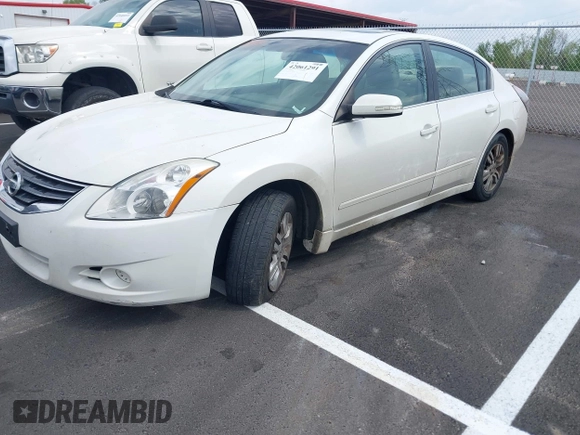 2012 Nissan Altima 2.5 with VIN 1N4AL2AP5CN436438, listed as a IAAI auction lot 42061291 with 165,938 mi miles and . Bid and sale history available at DreamBid. Image 2.