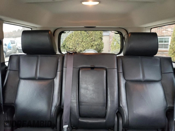 2010 Jeep Commander Limited with VIN 1J4RG5GT1AC113403, listed as a Copart auction lot 85916484 with 69,515 mi miles and Clean title. Bid and sale history available at DreamBid. Image 10.