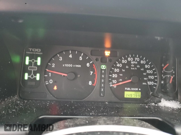 2000 Isuzu Trooper S with VIN JACDJ58X9Y7J18322, listed as a Copart auction lot 42444695 with 149,799 mi miles and Salvage title. Bid and sale history available at DreamBid. Image 9.