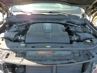 2019 Land Rover Range Rover Sport HSE with VIN SALWR2RV6KA421219, listed as a Copart auction lot 66041425 with 60,272 mi miles and Salvage title. Bid and sale history available at DreamBid. Image 14.