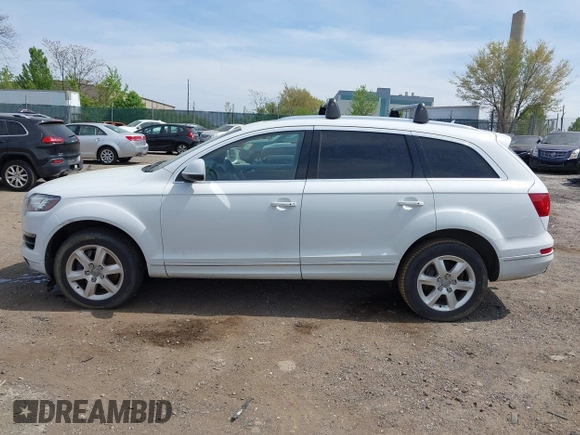 2015 Audi Q7 Premium Plus with VIN WA1LGAFE8FD017092, listed as a IAAI auction lot 42073593 with 105,593 mi miles and . Bid and sale history available at DreamBid. Image 14.
