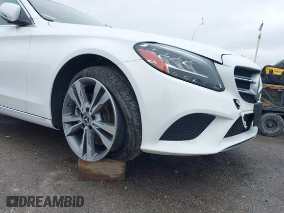 2021 Mercedes-Benz C 300 with VIN W1KWF8EB8MR604811, listed as a IAAI auction lot 41507214 with 29,349 mi miles and . Bid and sale history available at DreamBid. Image 6.