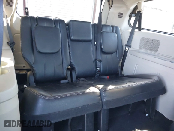 2013 Chrysler Town & Country Touring with VIN 2C4RC1BG7DR674253, listed as a IAAI auction lot 41854303 with 171,502 mi miles. Bid and sale history available at carsss.com. Image 17.