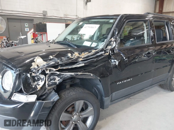 2015 Jeep Patriot High Altitude with VIN 1C4NJRFB0FD348169, listed as a IAAI auction lot 42793817 with 75,124 mi miles and . Bid and sale history available at DreamBid. Image 12.