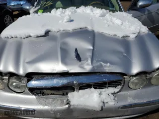 2005 Jaguar XJ VDP with VIN SAJWA82C25SG42104, listed as a Copart auction lot 67504384 with 167,921 mi miles and Salvage Title. Bid and sale history available at carsss.com. Image 11.