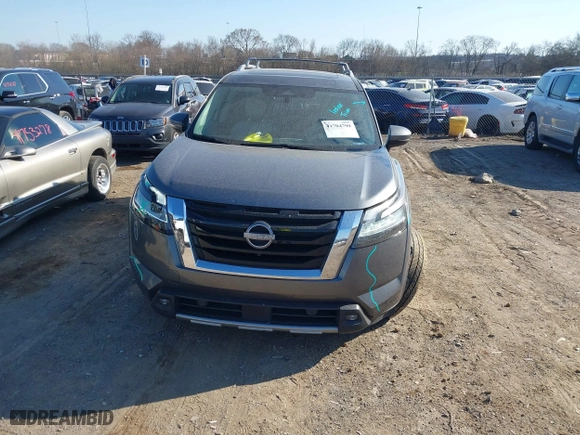 2022 Nissan Pathfinder Platinum with VIN 5N1DR3DK8NC227555, listed as a IAAI auction lot 41704799 with 112,458 mi miles. Bid and sale history available at carsss.com. Image 13.