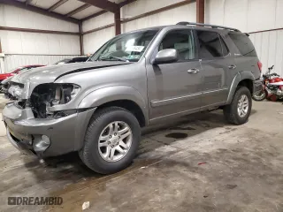 2005 Toyota Sequoia Limited with VIN 5TDBT48A65S237052, listed as a Copart auction lot 84668434 with 218,391 mi miles and Salvage Title. Bid and sale history available at carsss.com. Image 1.