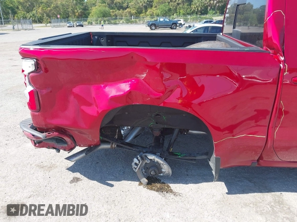 2025 Chevrolet Silverado 1500 RST with VIN 3GCPADED5SG204239, listed as a IAAI auction lot 42055666 with 496 mi miles and . Bid and sale history available at DreamBid. Image 6.
