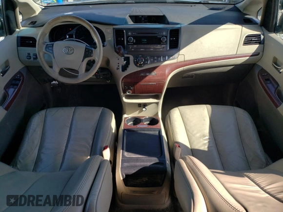 2011 Toyota Sienna XLE AAS with VIN 5TDYK3DC4BS097416, listed as a Copart auction lot 53633645 with 213,580 mi miles and Clean Title. Bid and sale history available at carsss.com. Image 8.